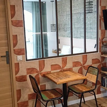 Le Semaphore - Climatise, Grande Terrasse Vue - Parking, Wifi * Λα Γκραντ-Μοτ